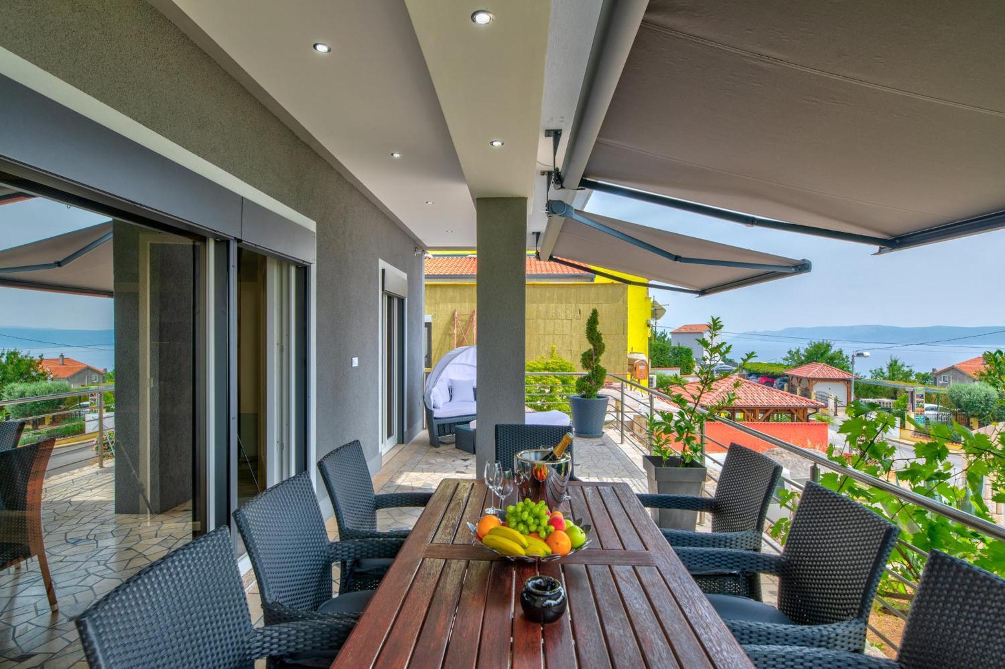 Villa Vivien Crikvenica Exterior foto